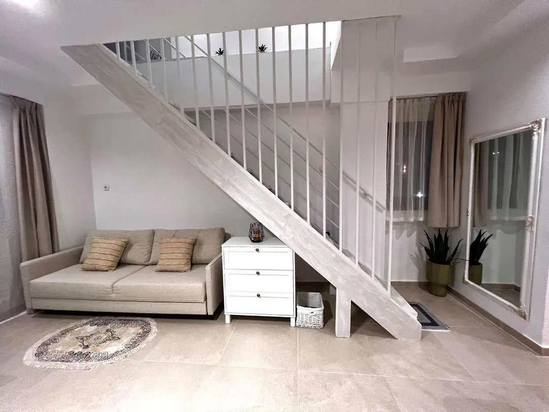 Delight House'S Hotel Afytos Guest house